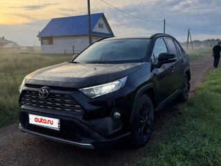 2019 Toyota RAV4 V (XA50), чёрный, 3000000 рублей, вид 1