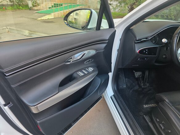 2021 Genesis GV70 I, белый, 4060000 рублей - вид 10