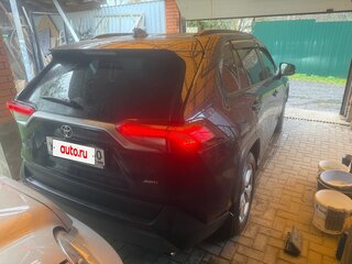 2019 Toyota RAV4 V (XA50), синий, 3700000 рублей, вид 3
