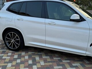 2021 BMW X3 30d xDrive III (G01), белый, 5550000 рублей, вид 4