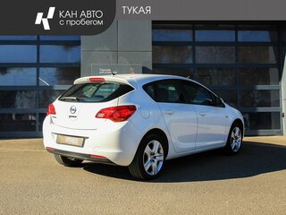 2012 Opel Astra J Рестайлинг, белый, 795000 рублей, вид 3