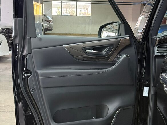 2023 Toyota Alphard IV, чёрный - вид 12