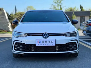 2024 Volkswagen Golf VIII Рестайлинг, белый, 2540000 рублей, вид 1