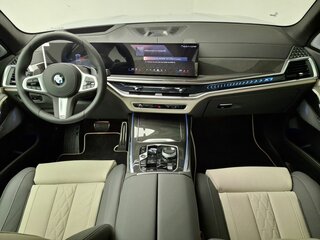 2026 BMW X7 40d I (G07) Рестайлинг, серый, 19670000 рублей, вид 4