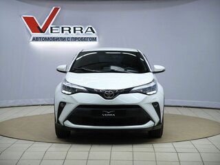 2022 Toyota C-HR I Рестайлинг, белый, 2750000 рублей, вид 2