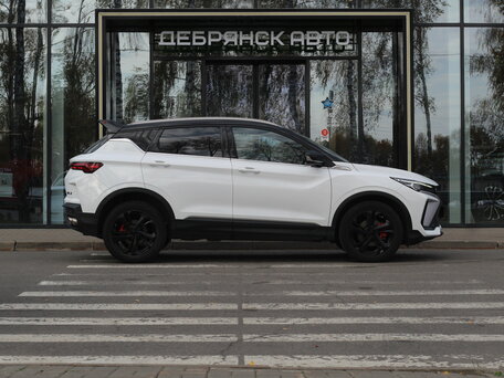 2024 Geely Coolray I Рестайлинг, белый, 2129000 рублей, вид 3