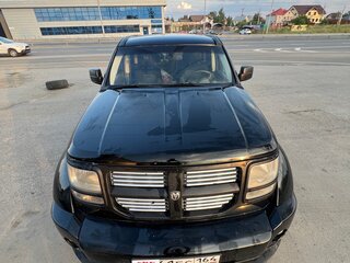 2007 Dodge Nitro, чёрный, 999000 рублей, вид 3