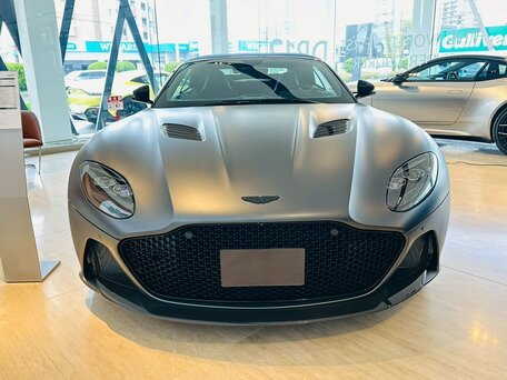 2024 Aston Martin DBS III, серый, 38300000 рублей, вид 2