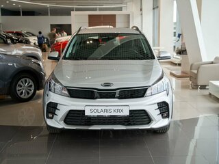 2025 Solaris KRX, серебристый, 2815000 рублей, вид 3