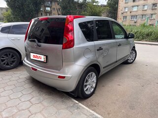 2007 Nissan Note I, серебристый, 570000 рублей, вид 4