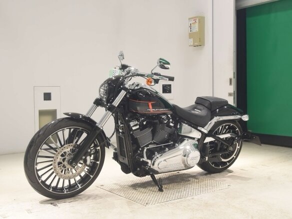 2024 Harley-Davidson Breakout, чёрный, 2190000 рублей - вид 3