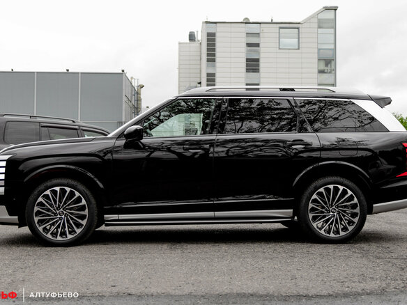 2026 Hyundai Palisade II, чёрный - вид 2