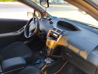 2007 Toyota Yaris II, серый, 500000 рублей, вид 4