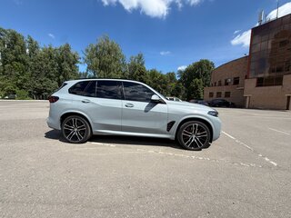 2025 BMW X5 30d IV (G05/G18) Рестайлинг, серый, 14980000 рублей, вид 2