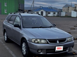 2000 Nissan Wingroad II (Y11), серебристый, 370000 рублей, вид 1