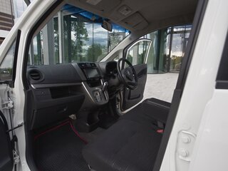 2013 Daihatsu Move V Рестайлинг, белый, 520000 рублей, вид 3