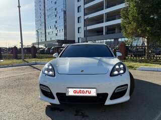 2013 Porsche Panamera GTS I, белый, 3190000 рублей, вид 4