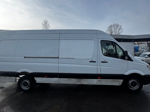 2010 Mercedes-Benz Sprinter, белый, 1999999 рублей - вид 5