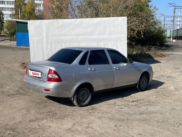 2008 Lada (ВАЗ) Priora I, серебристый, 135000 рублей - вид 2
