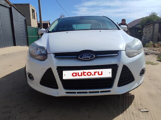 2013 Ford Focus III, белый, 730000 рублей, вид 2