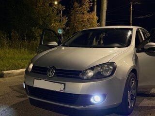 2012 Volkswagen Golf VI, серебристый, 820000 рублей, вид 1