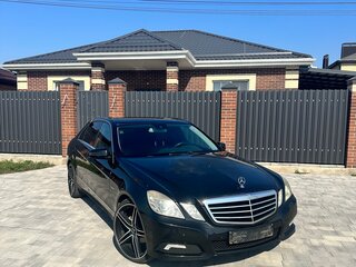 2009 Mercedes-Benz E-Класс 200 5G-Tronic IV (W212, S212, C207), чёрный, 1240000 рублей, вид 1