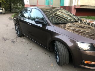 2017 Skoda Octavia III (A7) Рестайлинг, коричневый, 1720000 рублей, вид 4
