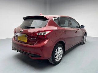 2021 Nissan Tiida II (China Market), красный, 1050000 рублей, вид 5