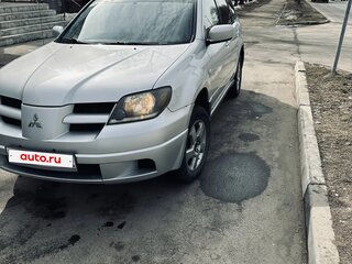 2003 Mitsubishi Outlander I, серебристый, 380000 рублей, вид 1