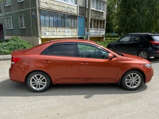 2011 Kia Cerato 5-speed II, оранжевый, 510000 рублей, вид 2