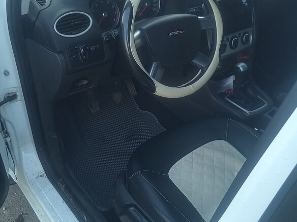 2007 Ford Focus II, белый, 550000 рублей - вид 7