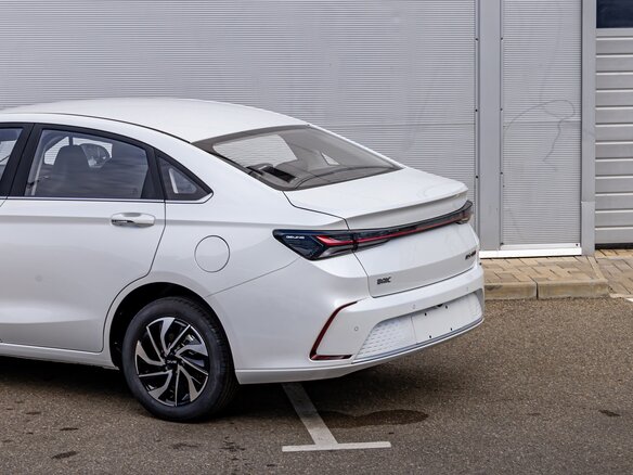 2025 BAIC U5 Plus, белый, 2448000 рублей - вид 9
