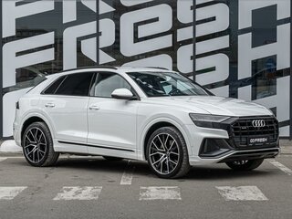 Audi Q8 55 TFSI I (4M)