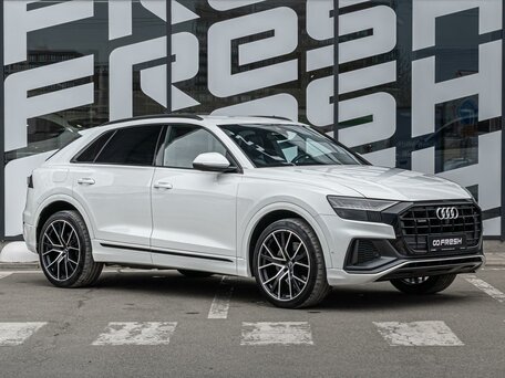 Audi Q8 I (4M)