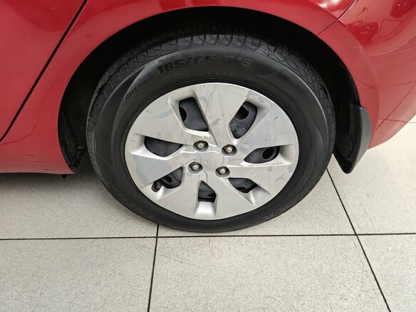 2016 Kia Rio III Рестайлинг, красный, 1035000 рублей - вид 23