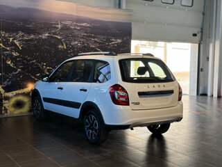 2025 Lada (ВАЗ) Granta Cross I Рестайлинг, белый, 1100000 рублей, вид 4