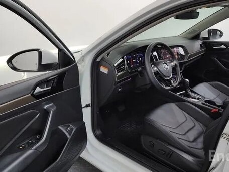 2021 Volkswagen Jetta 8-speed VII, белый, 2600000 рублей, вид 5