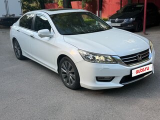 2013 Honda Accord IX, белый, 1650000 рублей, вид 2