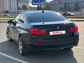 2013 BMW 5 серии 520i VI (F10/F11/F07), чёрный, 1800000 рублей, вид 5