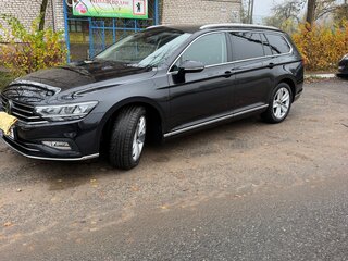 2023 Volkswagen Passat B8 Рестайлинг, чёрный, 3500000 рублей, вид 3
