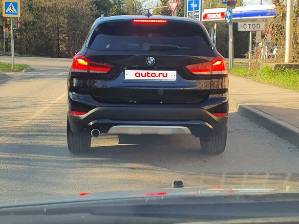 2019 BMW X1 18i sDrive II (F48) Рестайлинг, чёрный, 1950000 рублей - вид 8