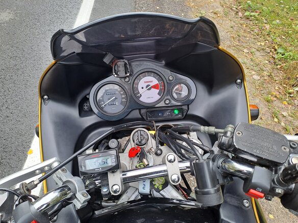 2000 Yamaha TDM850, золотистый, 330000 рублей - вид 6