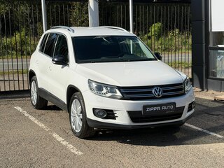2013 Volkswagen Tiguan I Рестайлинг, белый, 1669000 рублей, вид 1