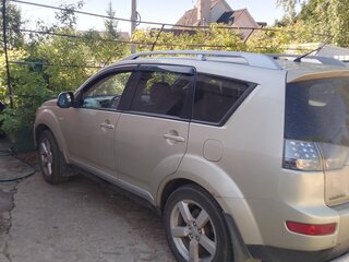 2008 Mitsubishi Outlander II, бежевый, 1200000 рублей, вид 3
