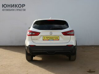 2019 Nissan Qashqai II Рестайлинг, белый, 1829000 рублей, вид 5
