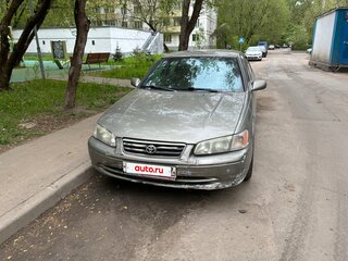 2001 Toyota Camry IV (XV20) Рестайлинг, серый, 409000 рублей, вид 3