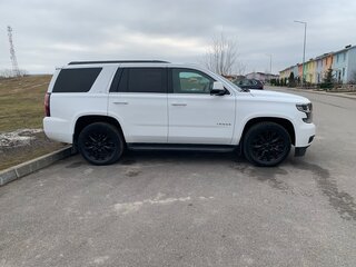 2016 Chevrolet Tahoe IV, белый, 3500000 рублей, вид 5
