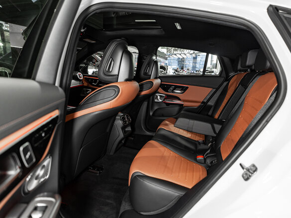 2026 Mercedes-Benz GLC Coupe 300 II (C254), белый, 9790000 рублей - вид 24