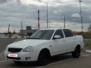 2015 Lada (ВАЗ) Priora I Рестайлинг, белый, 515000 рублей, вид 1