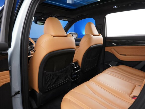 2022 Geely Monjaro (Xingyue L) Hi-F I, белый, 3849077 рублей - вид 10